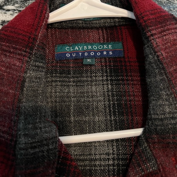 Men’s Heavy Flannel Shirt - Picture 2 of 3